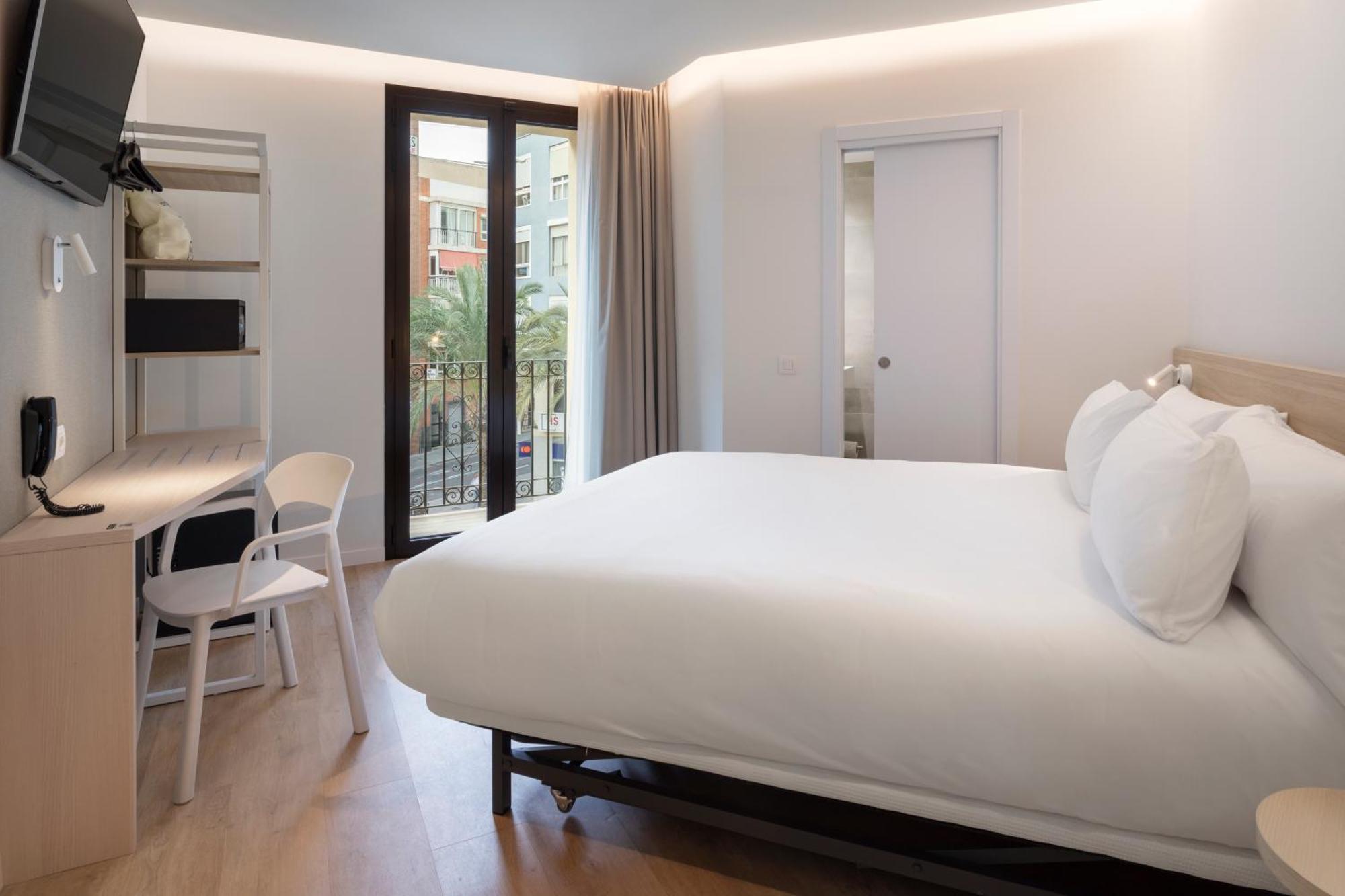B&B Hotel Alicante Centro Eksteriør billede