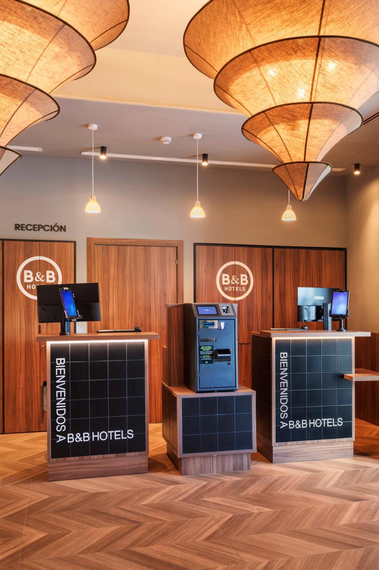 B&B Hotel Alicante Centro Eksteriør billede